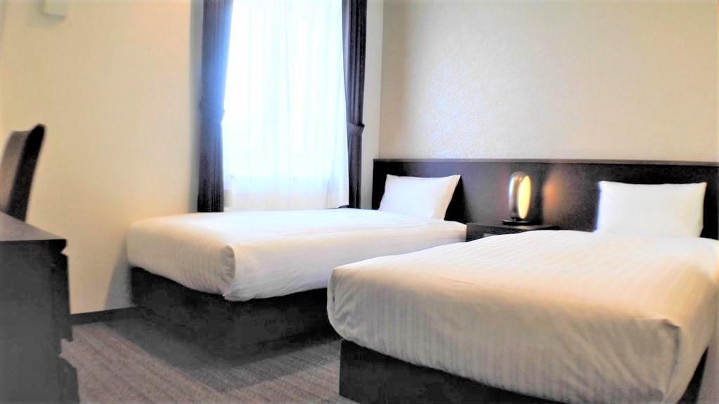 Bande Hotel Oszaka Kültér fotó