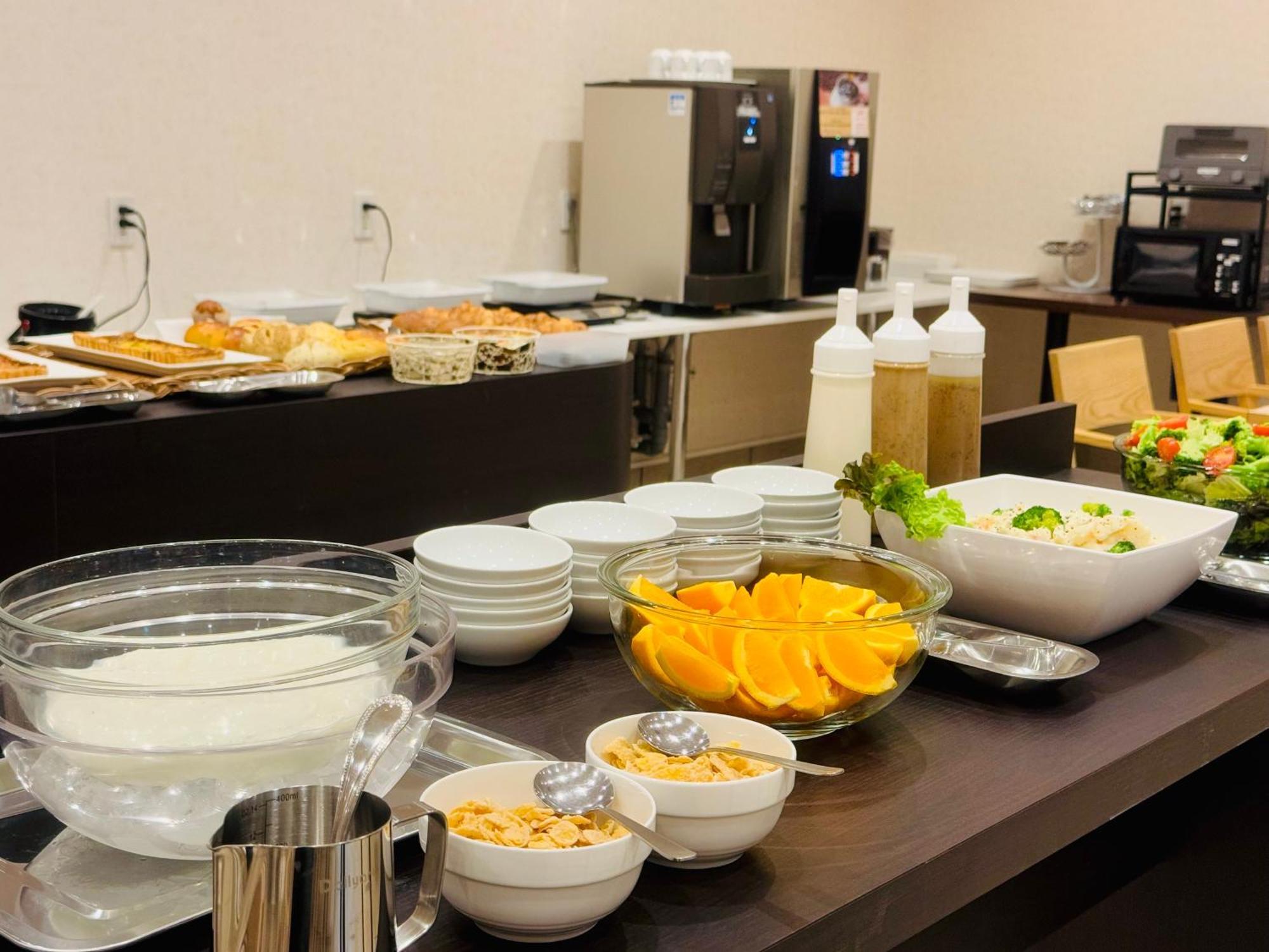 Bande Hotel Oszaka Kültér fotó
